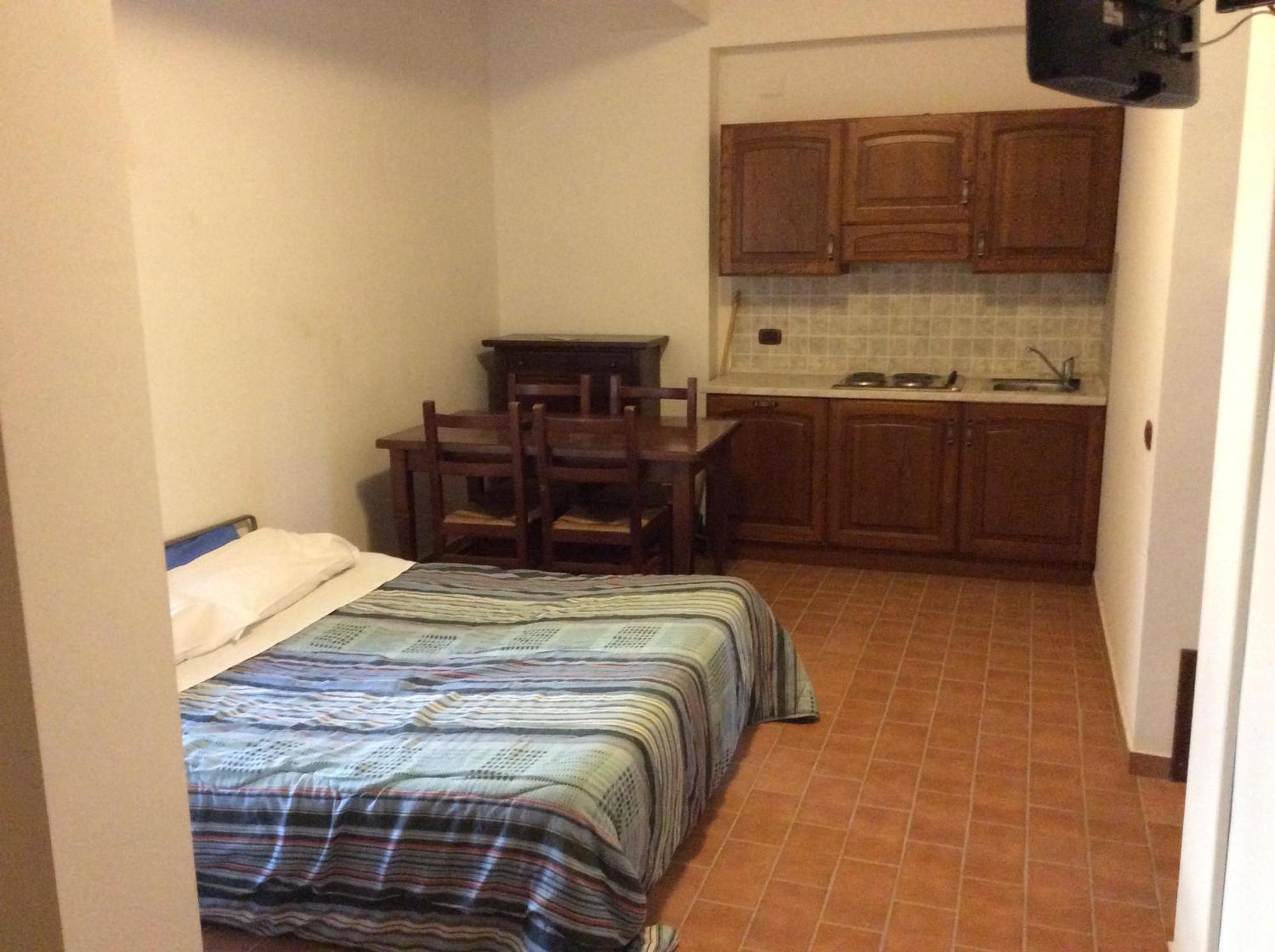 Hotel Il Feudo Dei Pierleoni Celano Oda fotoğraf