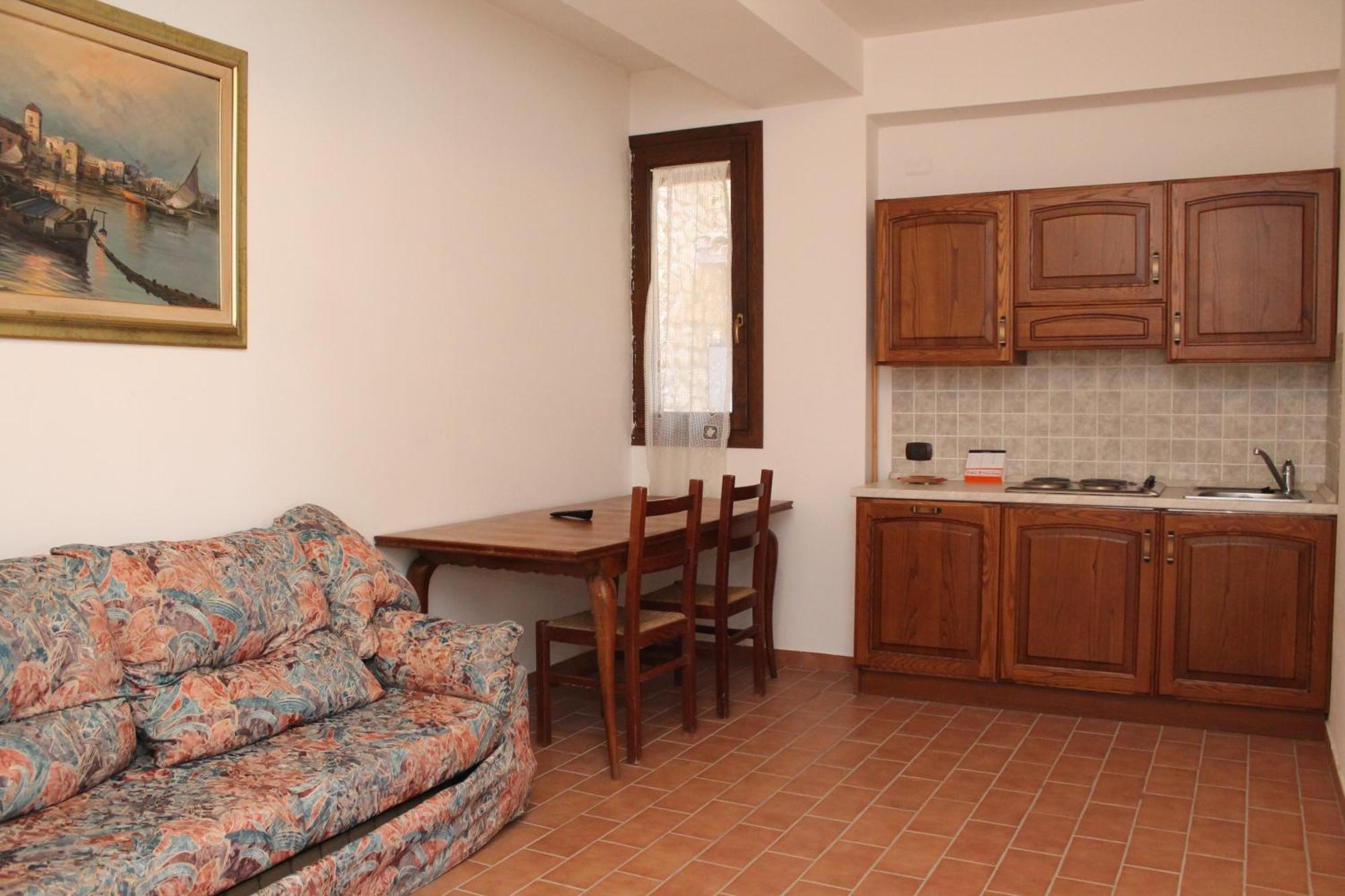 Hotel Il Feudo Dei Pierleoni Celano Dış mekan fotoğraf