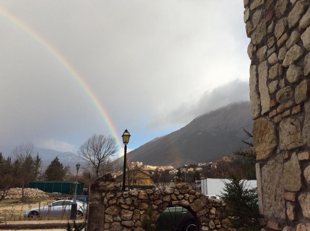 Hotel Il Feudo Dei Pierleoni Celano Dış mekan fotoğraf
